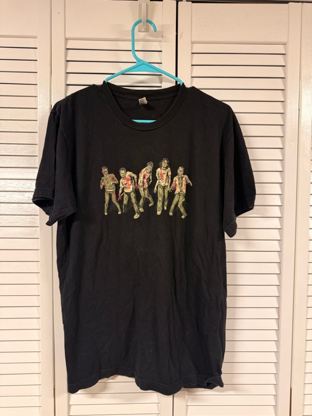 Pearl Jam 2011 Halloween zombie shirt
